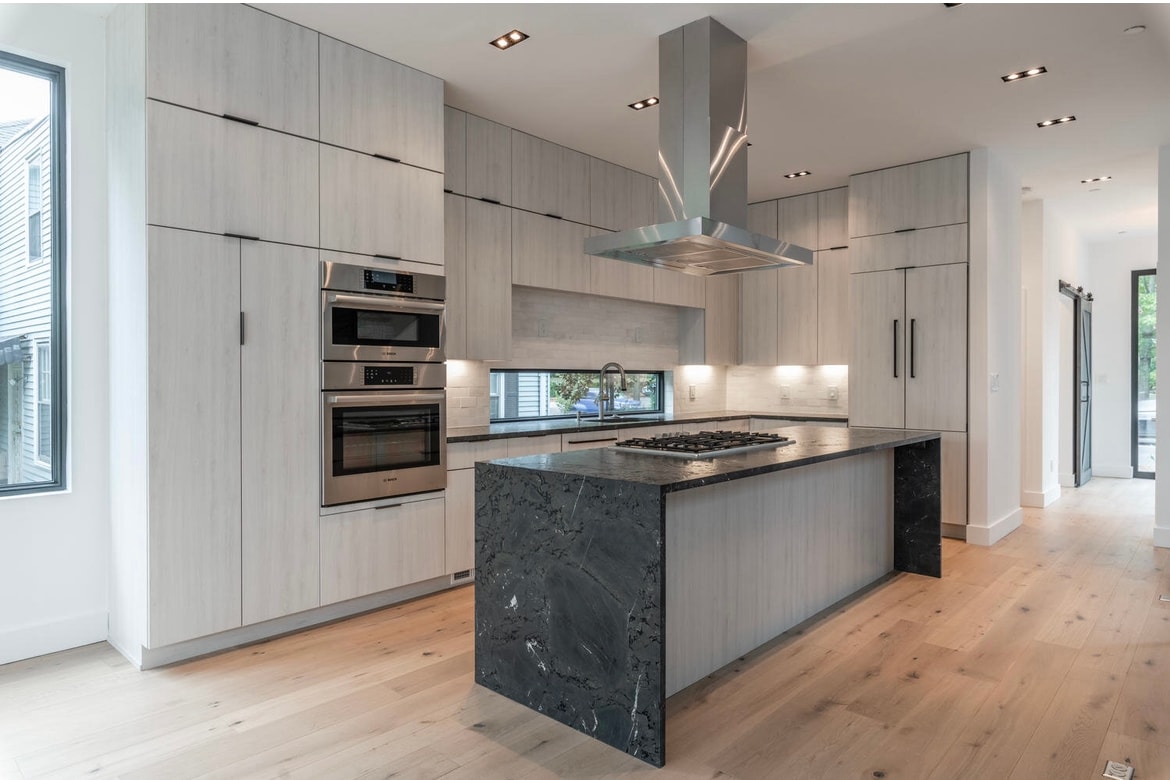 Custom Kitchen — Washington, DC
